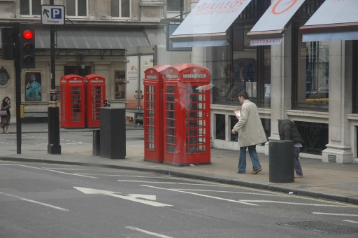 Telephone booth 